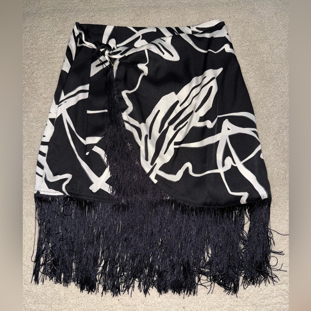 NWT Cute INC Skirt